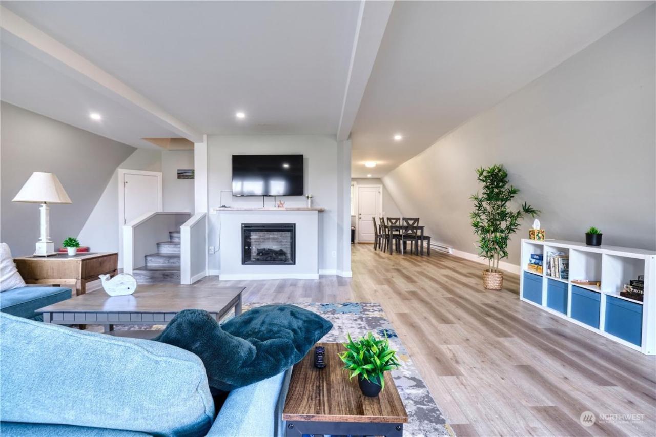 Newly Remodeled 2Bd Room A Frame Cottage Point Roberts Exterior foto